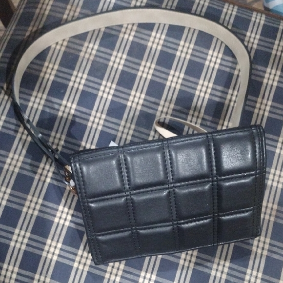 Steve Madden Handbags - Steve Madden Black Quilted Mini Belt Bag